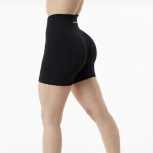 Alphalete Ozone Shorts